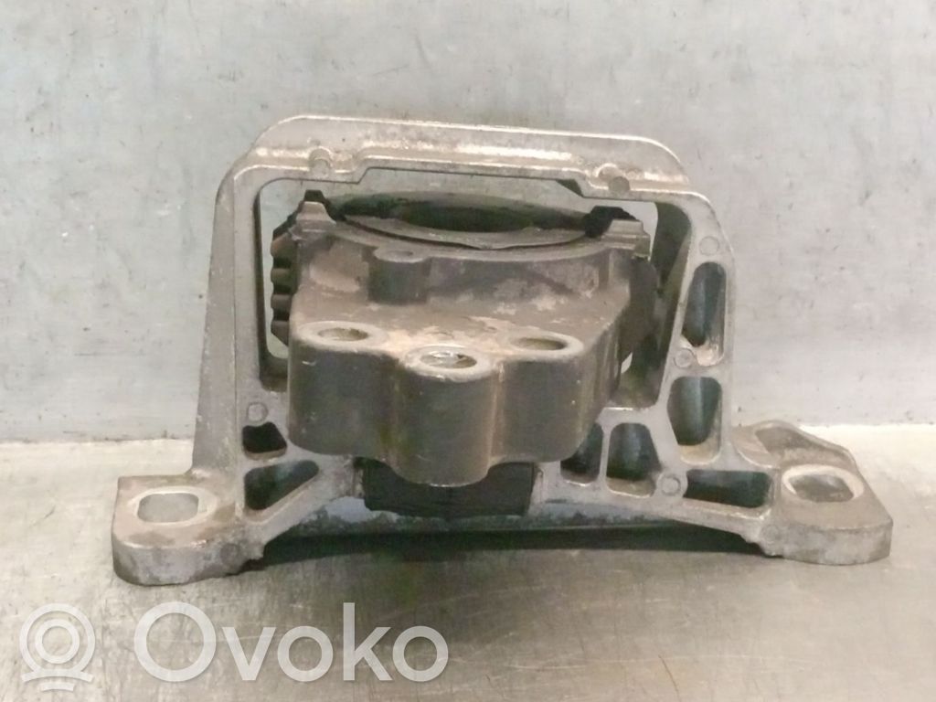 Ford Focus Moottorin kiinnikekorvake 