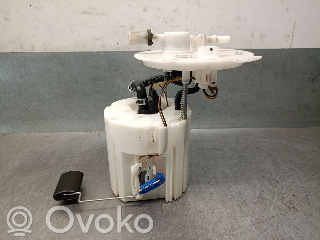KIA Xceed Bomba interna de combustible 