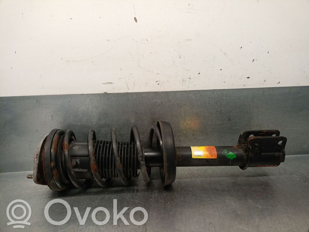 Opel Corsa B Amortyzator osi przedniej ze sprężyną 