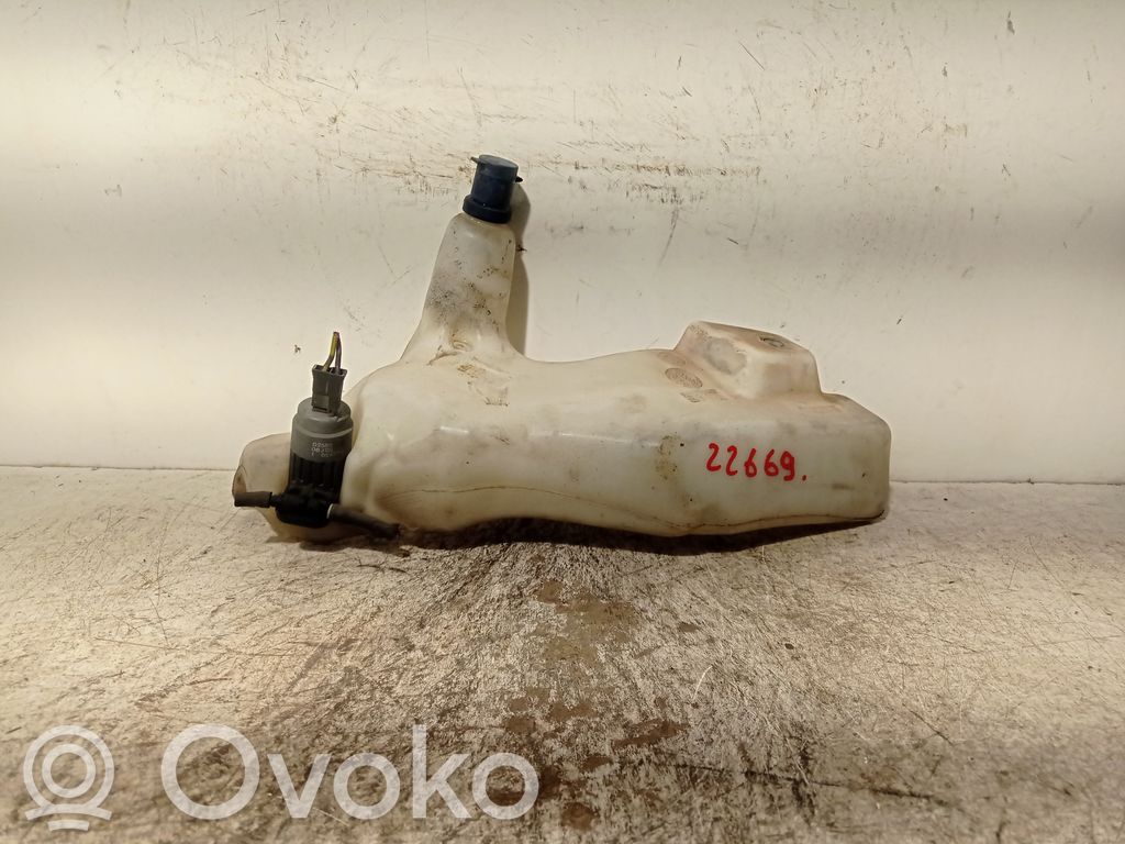 Lancia Musa Langų skysčio bakelis 