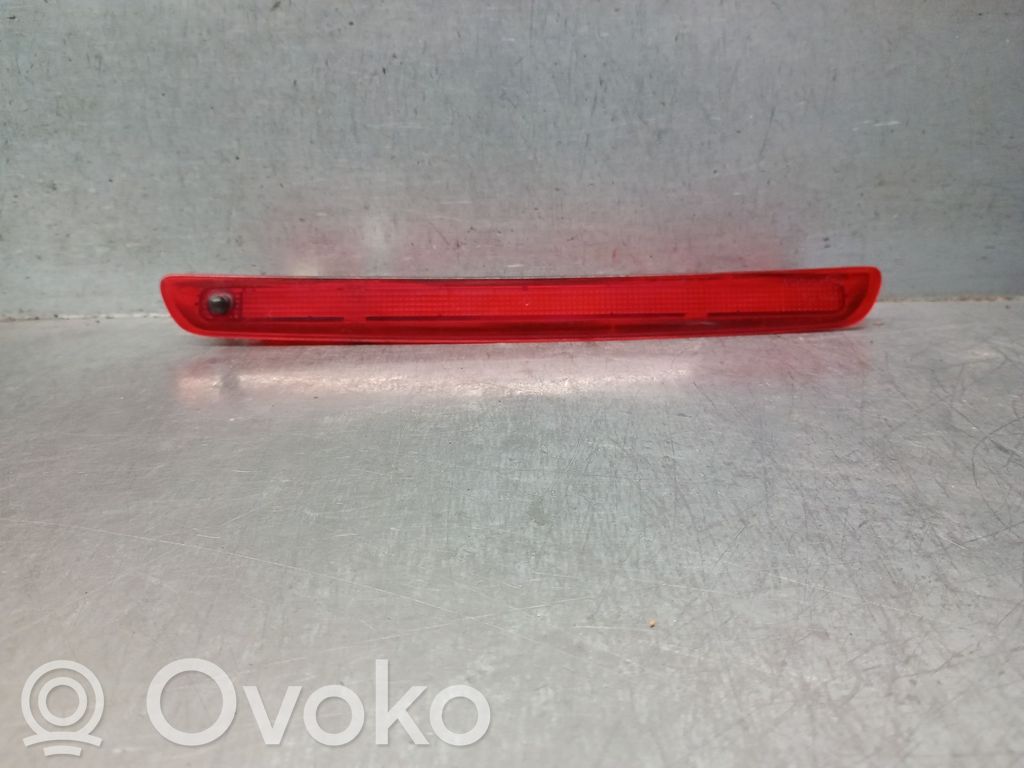 Nissan Qashqai+2 Luce d’arresto centrale/supplementare