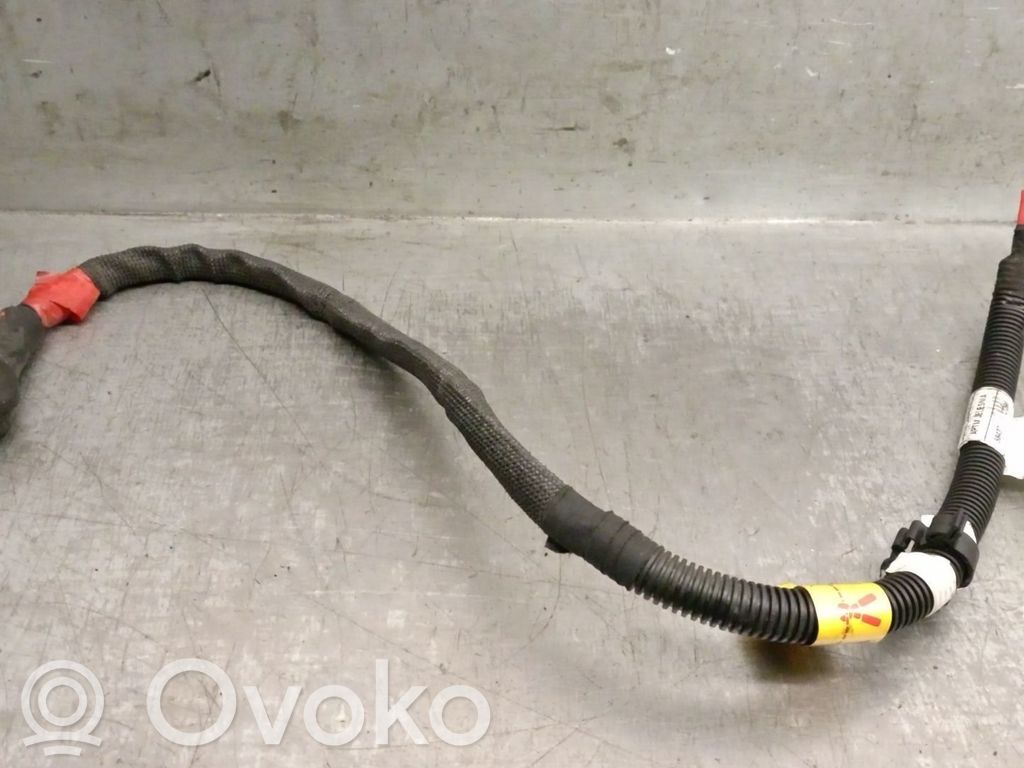Fiat 500E Moottorin asennusjohtosarja 