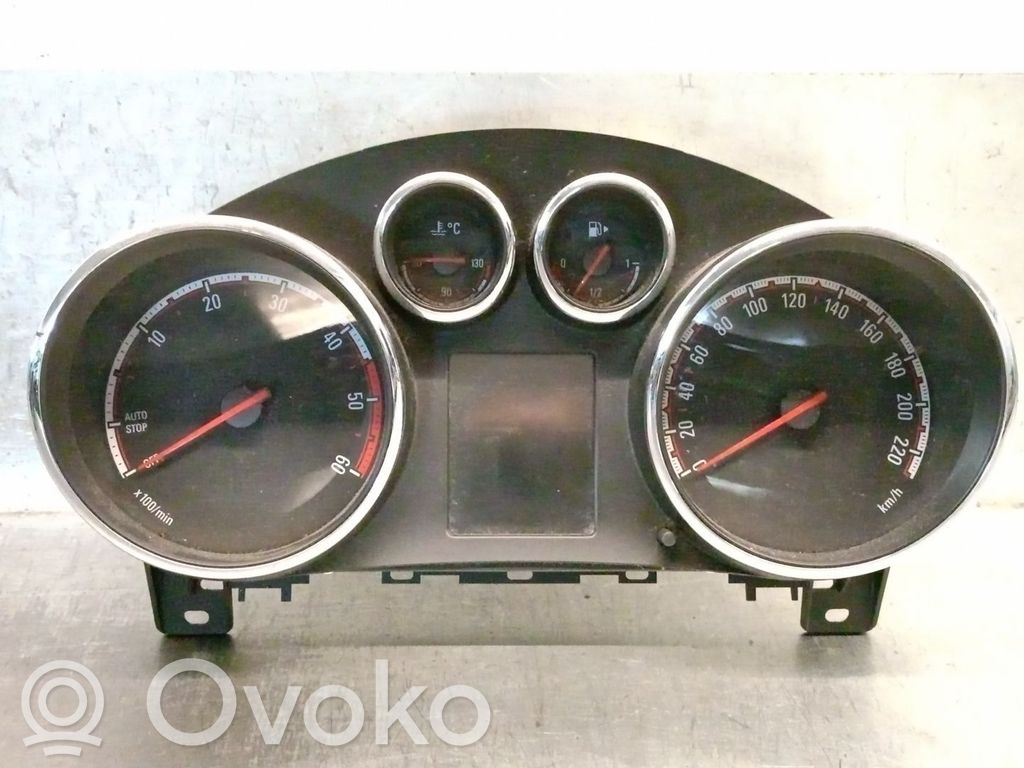 Opel Meriva B Nopeusmittari (mittaristo) 