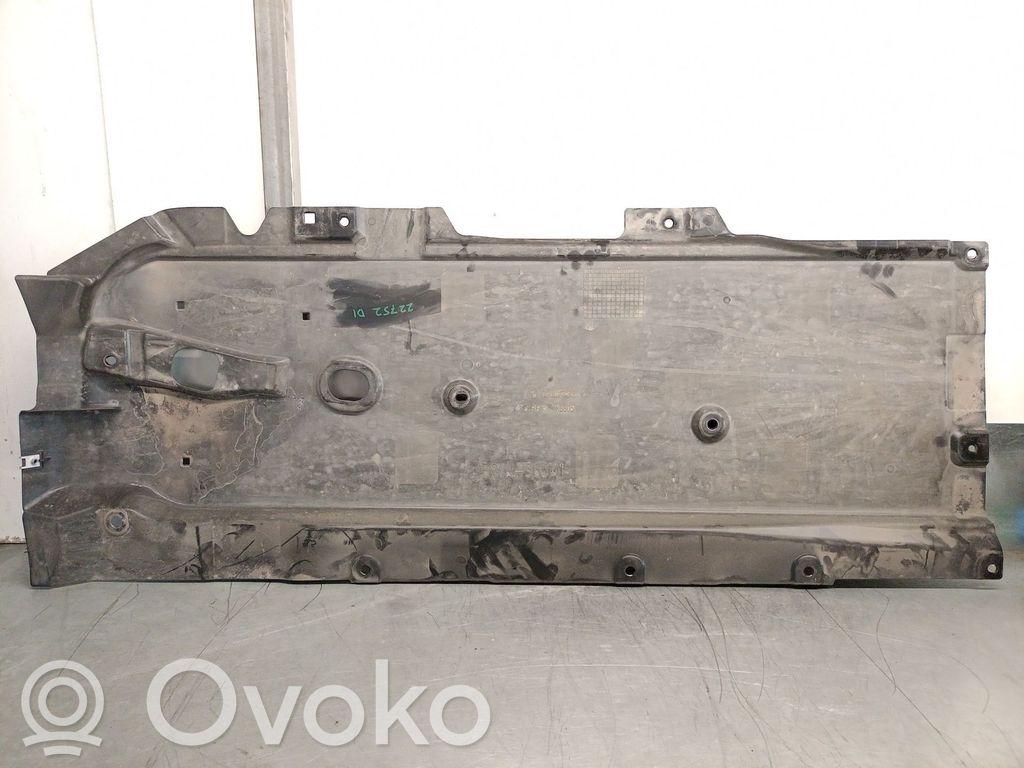 Mazda 3 Engine splash shield/under tray 