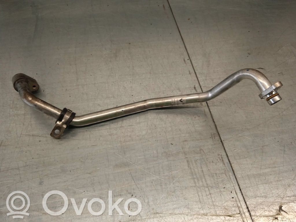 Dacia Duster Oroch Ilmastointilaitteen putki (A/C) 