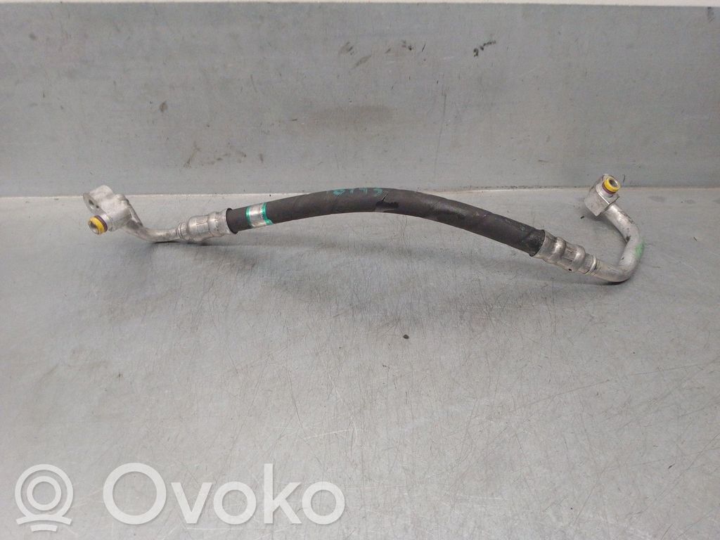 BMW X3 E83 Ilmastointilaitteen putki (A/C) 