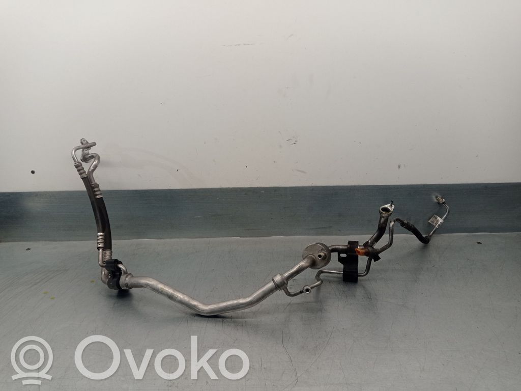 Ilmastointilaitteen putki (A/C)   9675103680