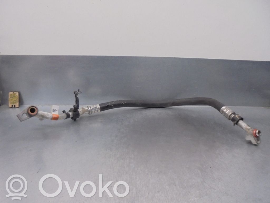 Ford Focus ST Conductă/furtun aer condiționat (A/C) 