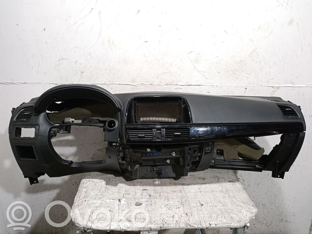 Mazda CX-5 Panelis 