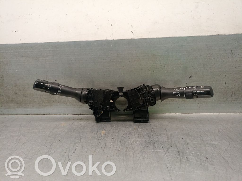 Toyota Auris 150 Interruptor de control del panel de luces 