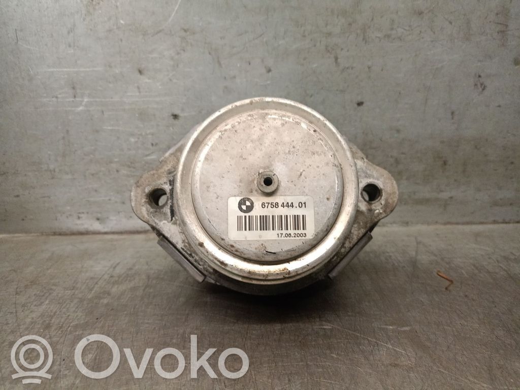 Engine mount bracket   675844401,22116770638