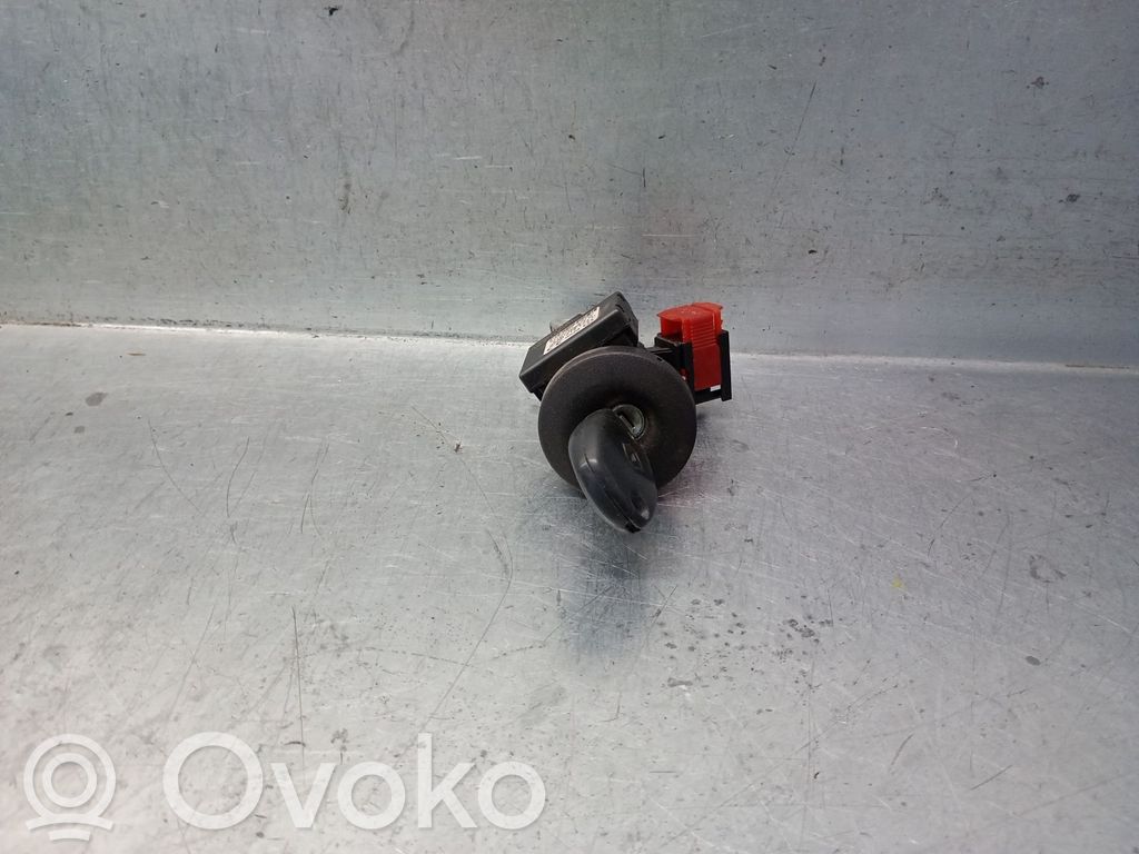 Užvedimo spynelė   8200214173C,8200214173C