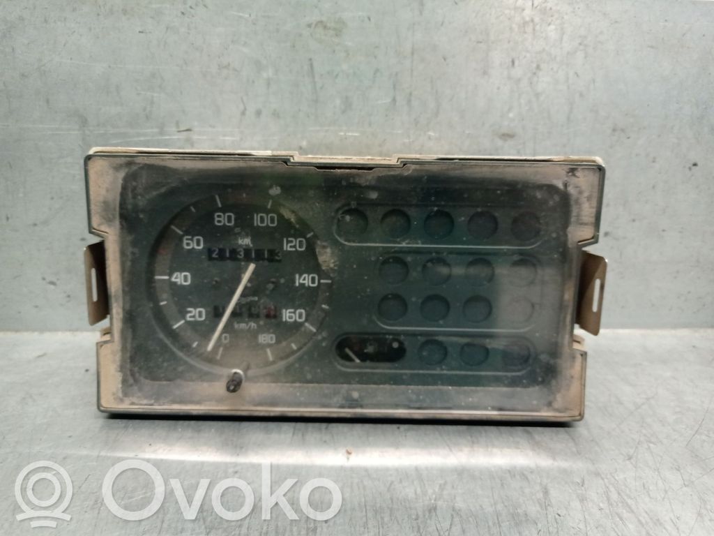 Renault Express Speedometer (instrument cluster) 