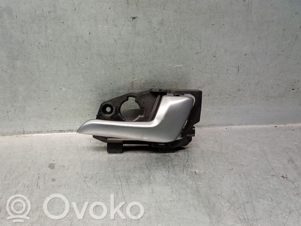 KIA Rio Manecilla interna puerta trasera 