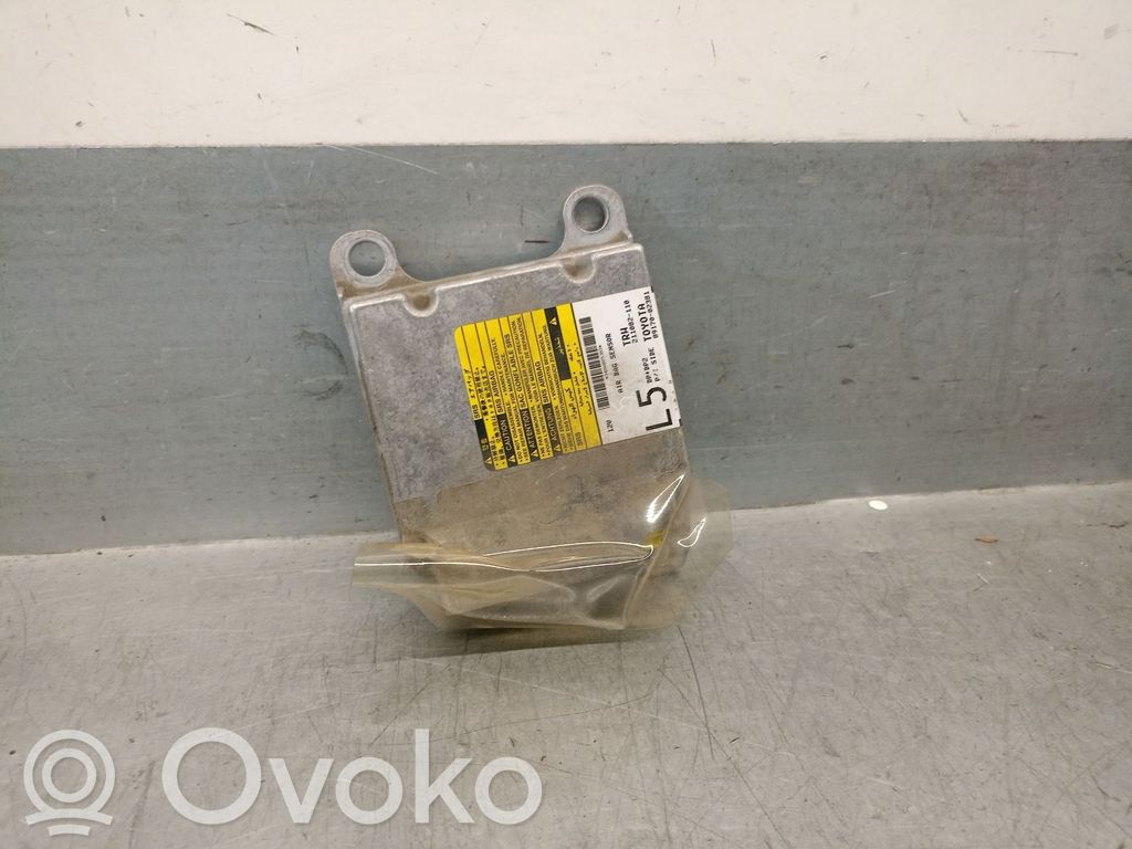 Airbag control unit/module   8917002381,211082110