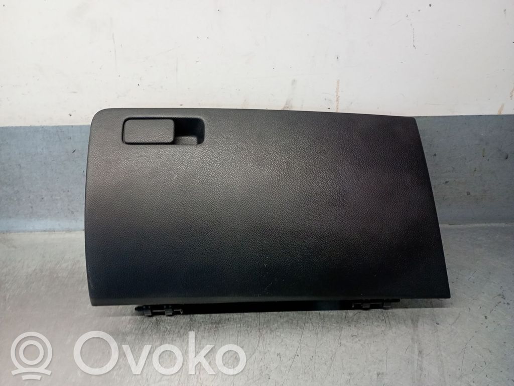 KIA Rio Guantera 