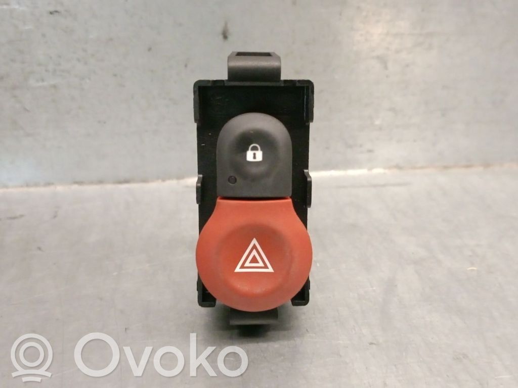 Smart ForFour II W453 Botón interruptor de luz de peligro 