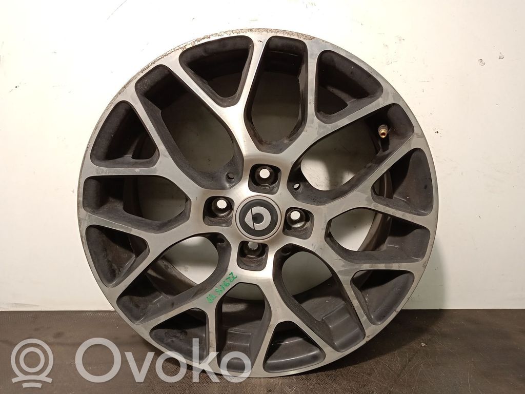 Smart ForFour II W453 Cerchione in lega R18 
