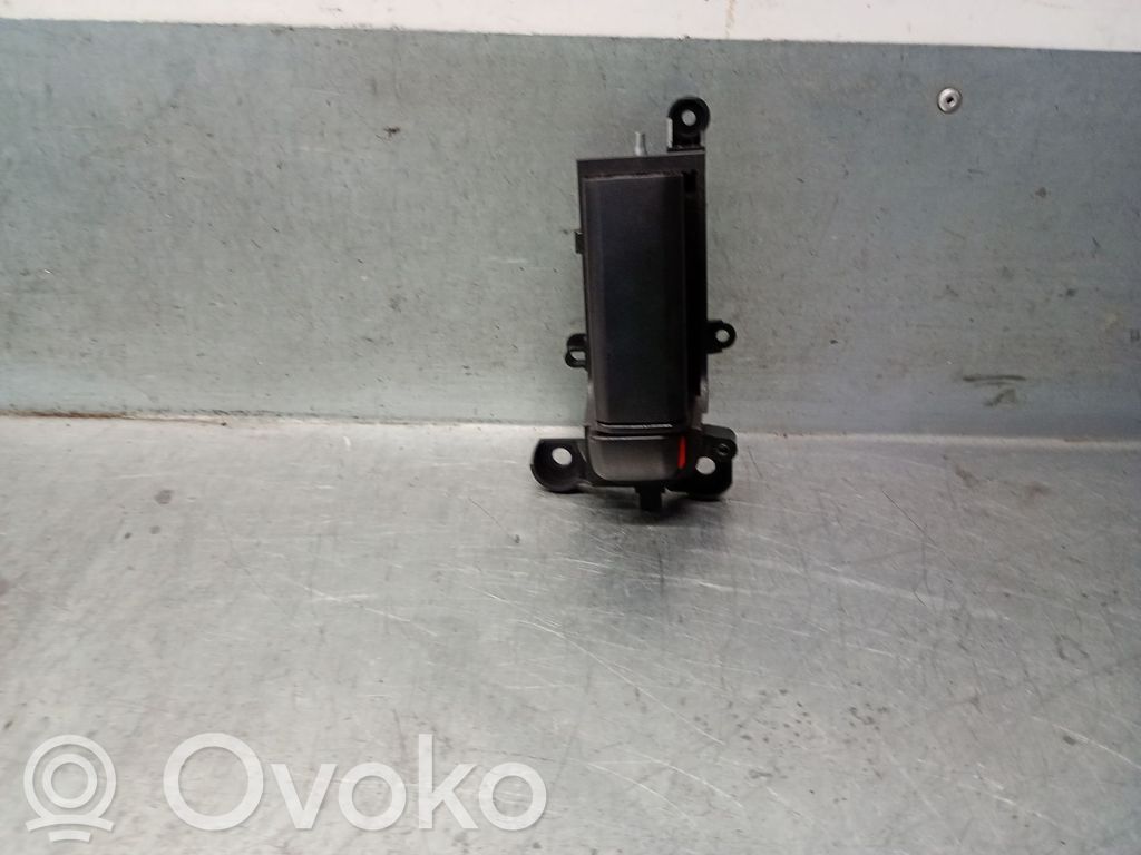 Mazda 5 Manecilla interna puerta trasera 