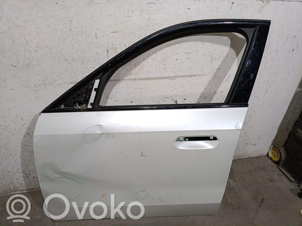 BMW X1 U11 Puerta delantera 