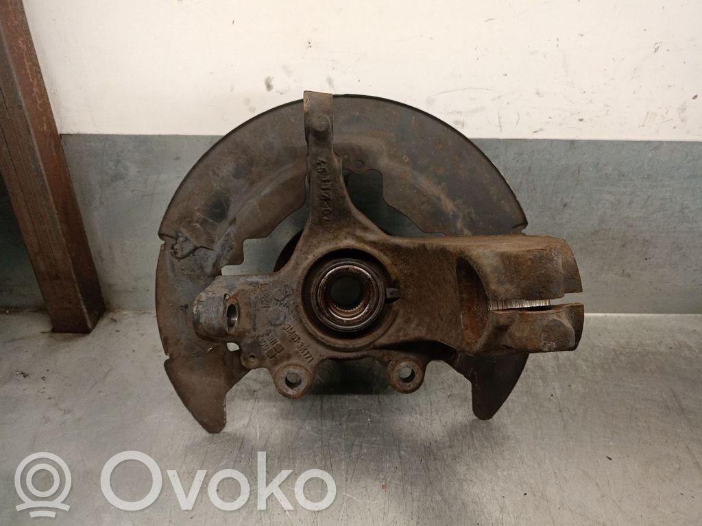 Volvo C30 Achsschenkel vorne 