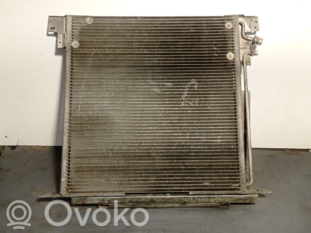 Mercedes-Benz Vito Viano W638 Radiatore di raffreddamento A/C (condensatore) 