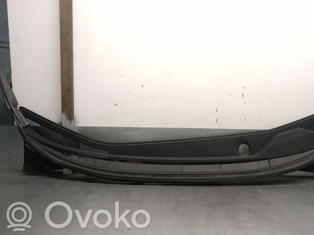 Nissan Micra C+C Rivestimento parabrezza