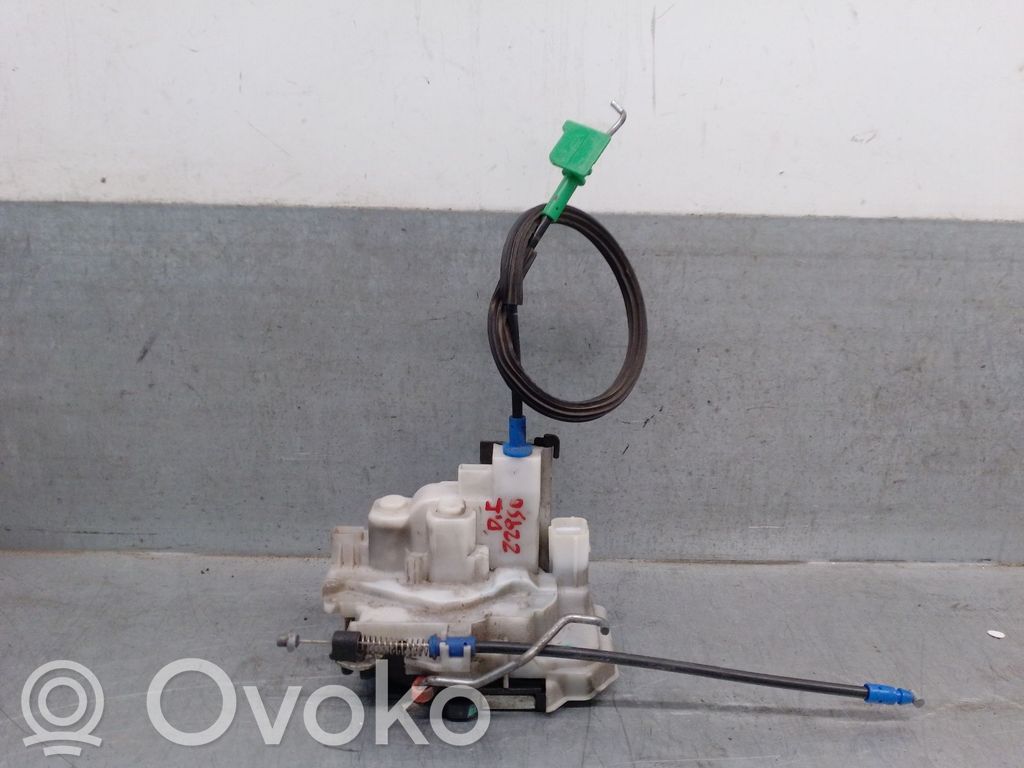 Peugeot Bipper Front door lock 