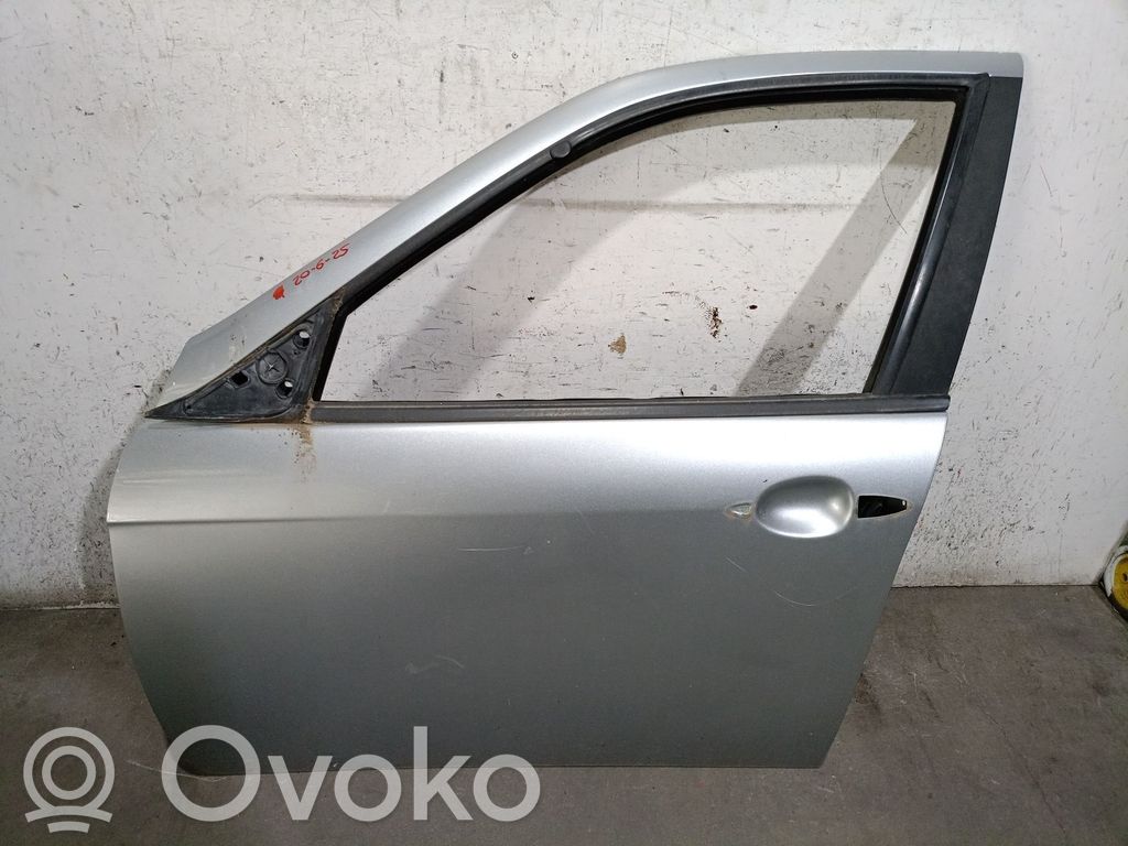 Alfa Romeo 156 Priekinės durys 