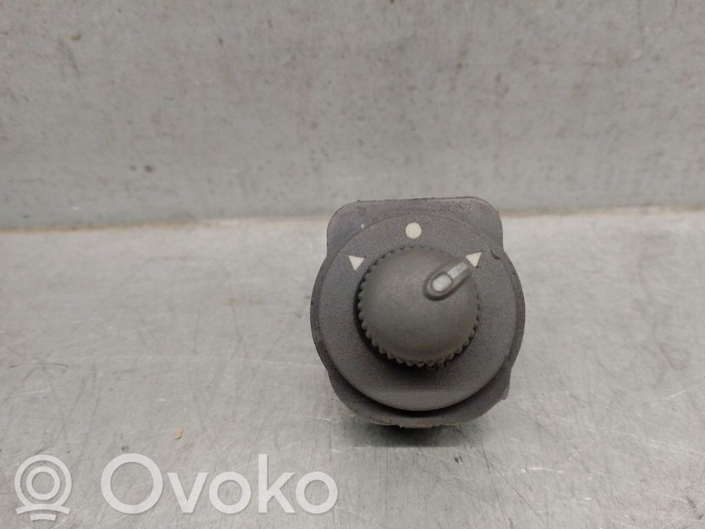 Peugeot Bipper Wing mirror switch 