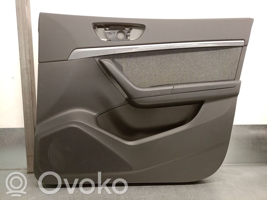 Seat Ateca Boczki / Poszycie drzwi przednich 