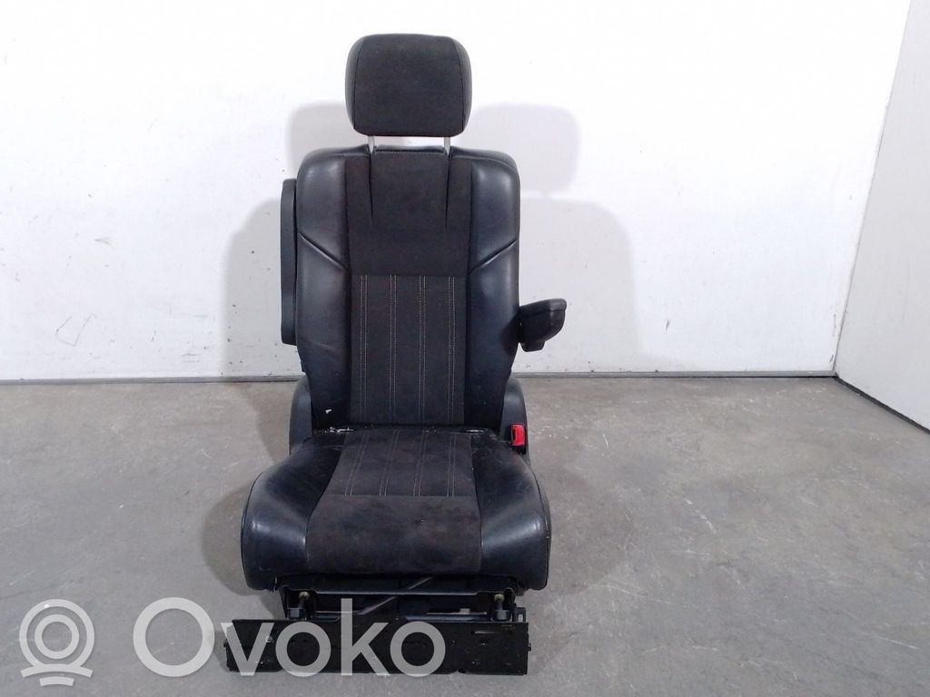 Scaun spate   1HU68HL9AA,1HU68HL9AA