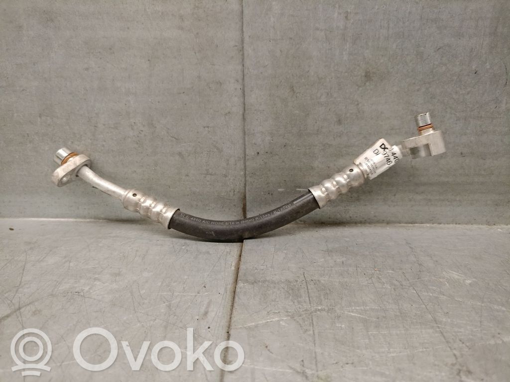 Smart ForTwo III C453 Ilmastointilaitteen putki (A/C) 