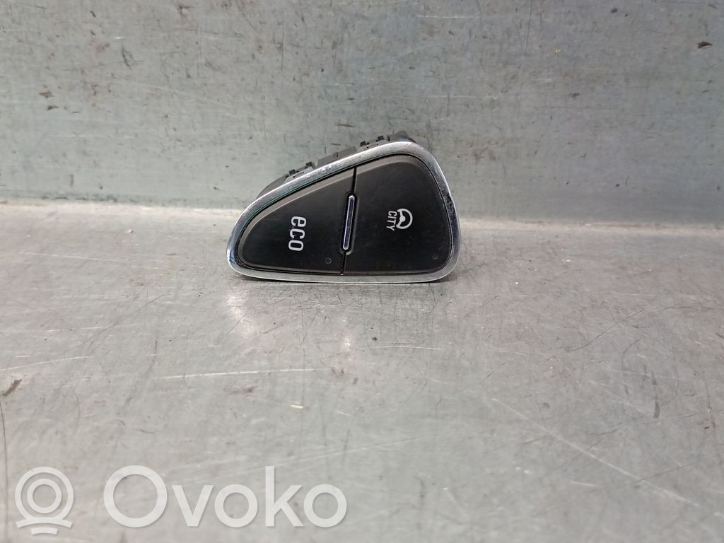 Multifunctional control switch/knob   39031658,1241364