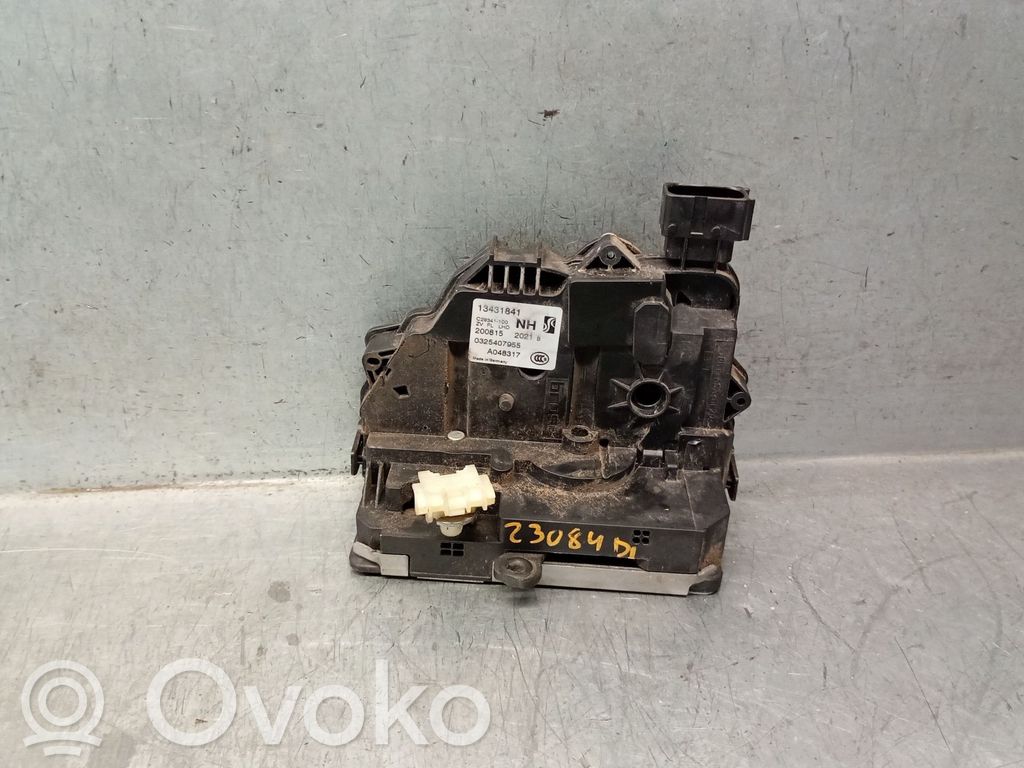 Etuoven lukko   13431841,135116