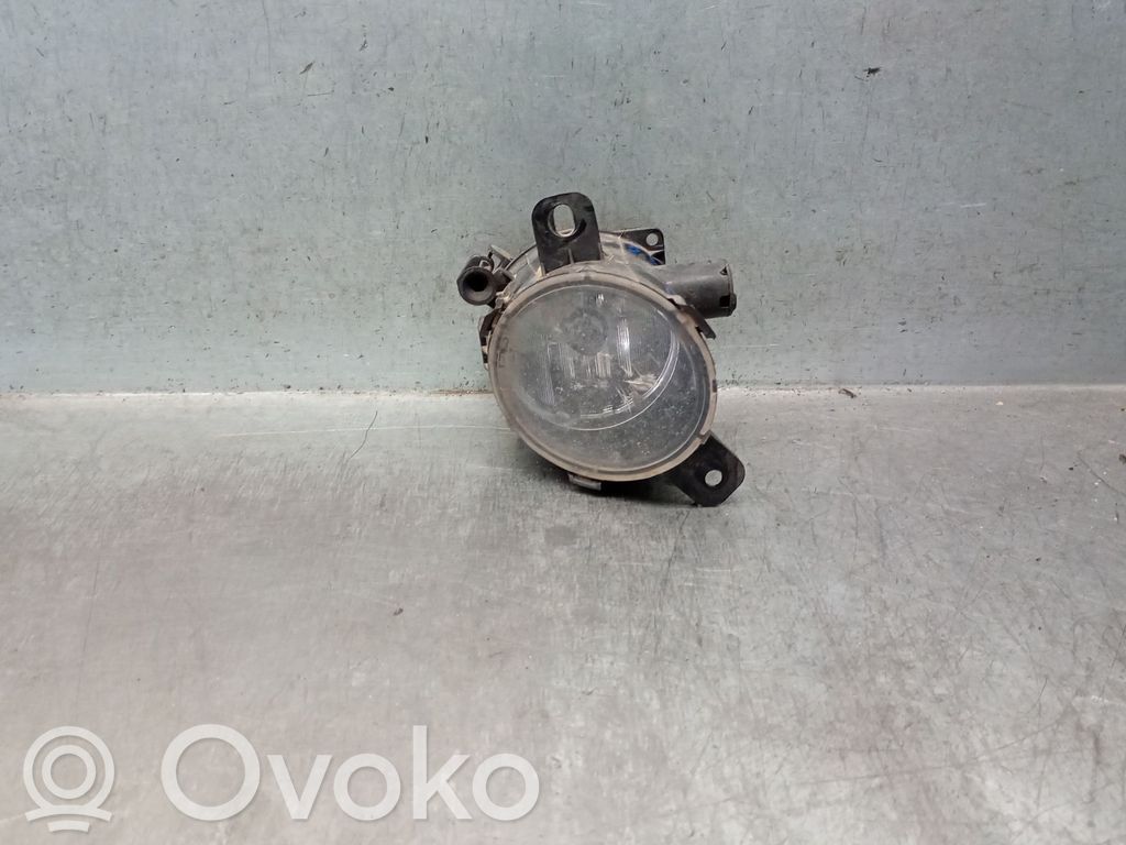 Opel Corsa E Etusumuvalo 