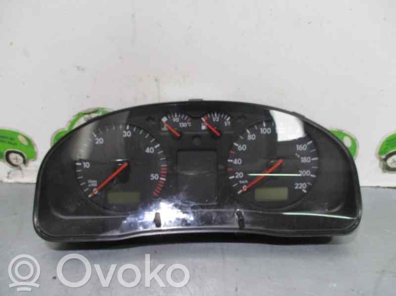 Volkswagen Passat Alltrack Tachimetro (quadro strumenti) 