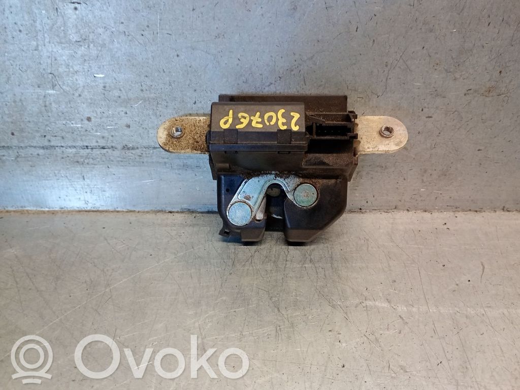 Fiat 500 Abarth Tailgate lock latch 