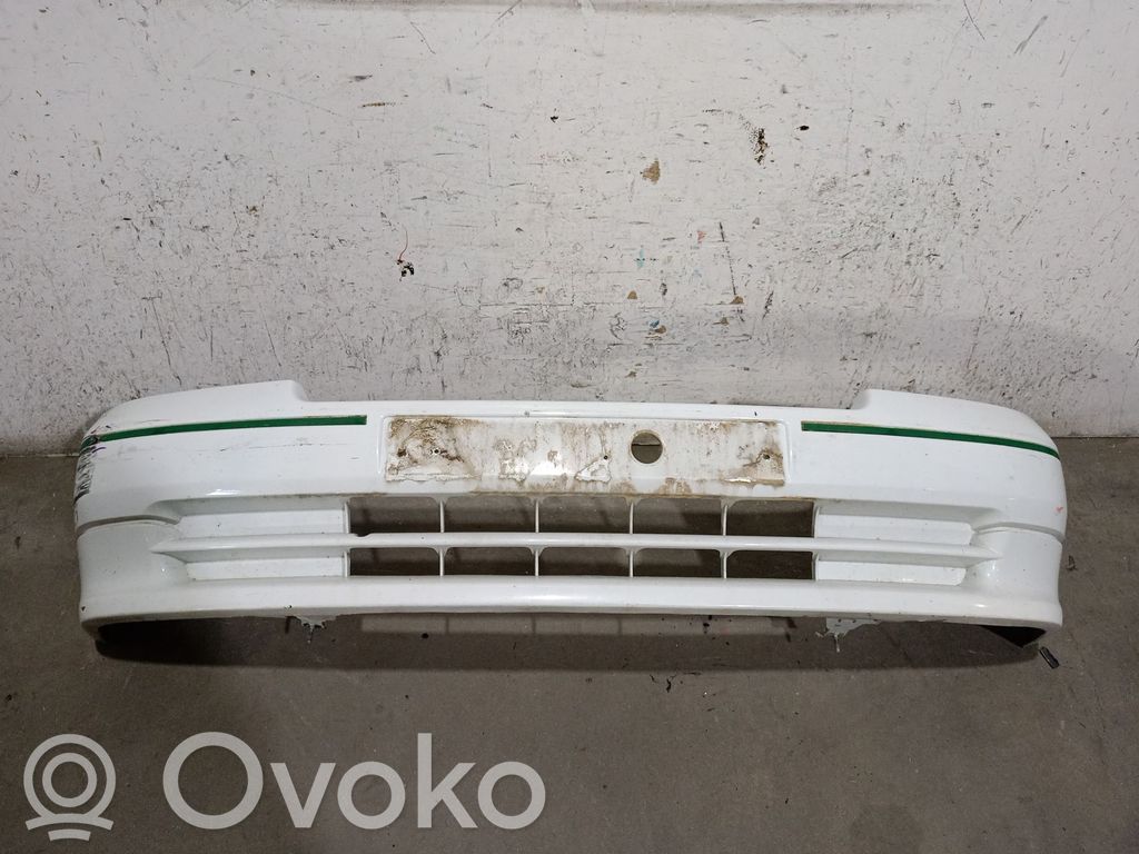 Renault Clio I Front bumper 