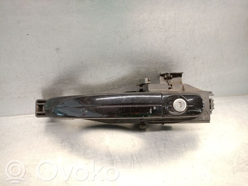Ford Focus Manecilla externa puerta delantera 