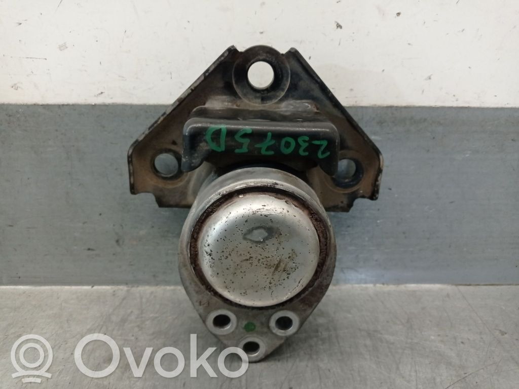 Ford Fiesta Engine mount bracket 