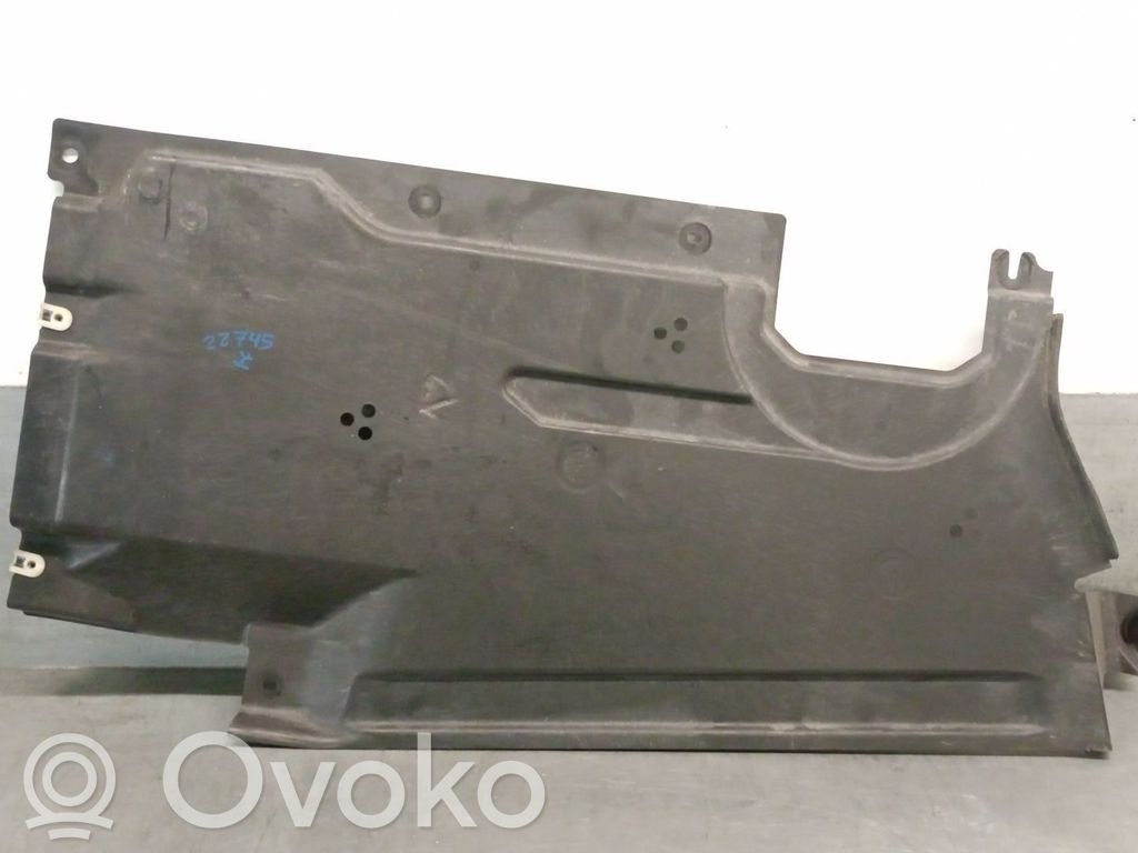 BMW 4 G22 G23 G24 G26 Osłona dolna silnika 