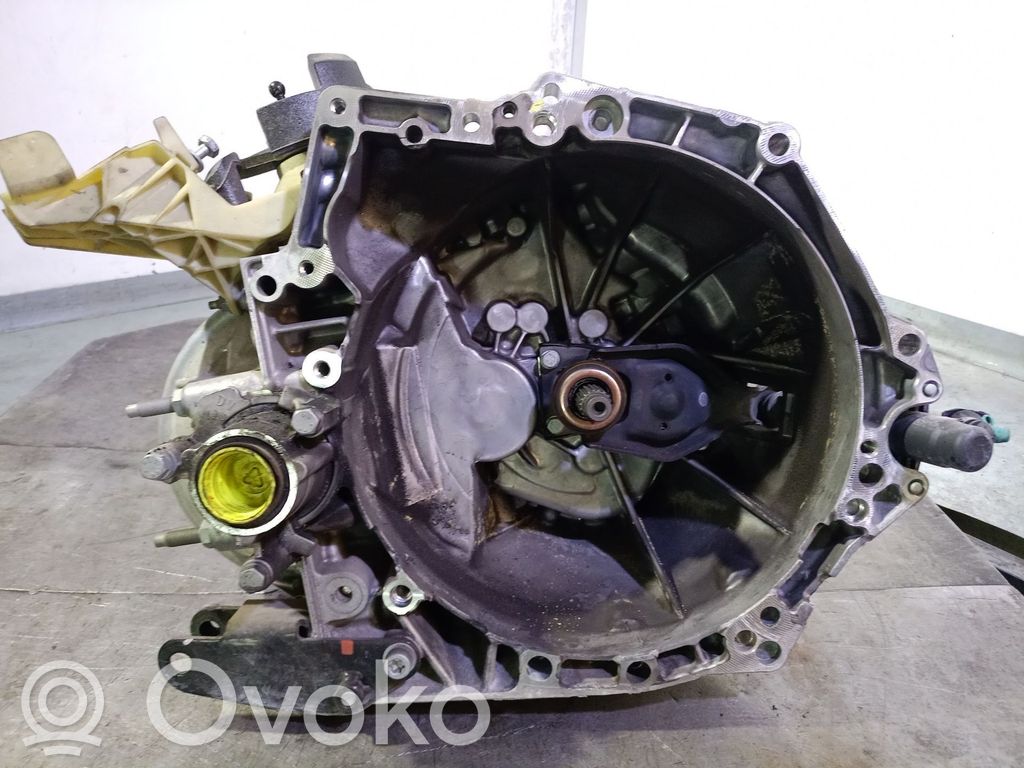 Citroen C4 SpaceTourer Manualna 5-biegowa skrzynia biegów 