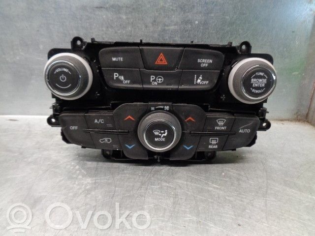 Jeep Compass Climate control unit 