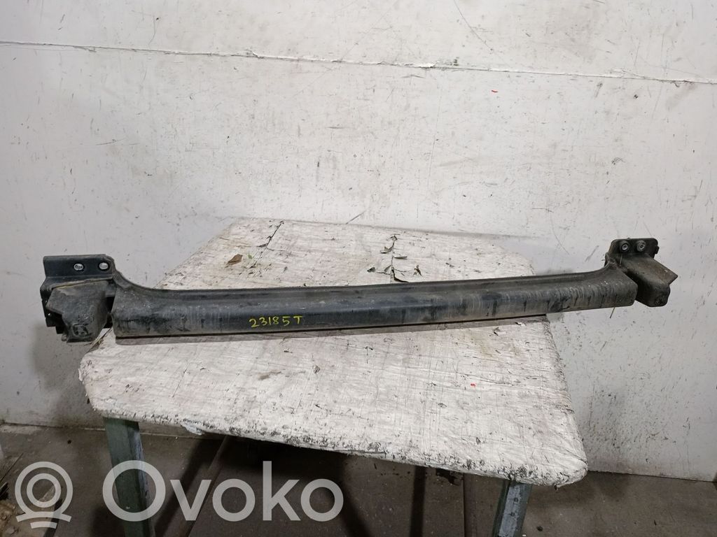 Peugeot 407 Soporte del parachoques delantero 