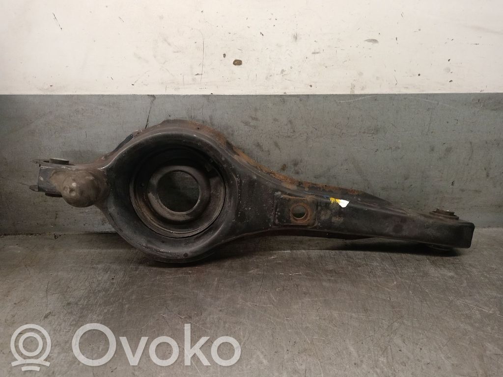 Ford Focus Рычаг 