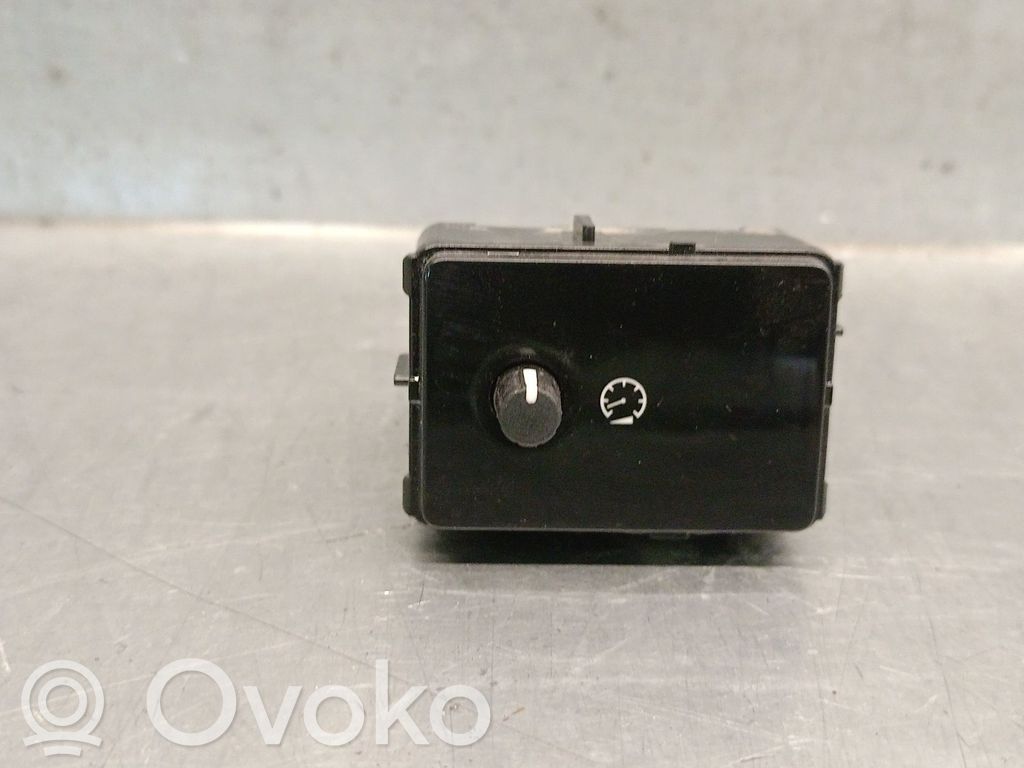 Jaguar XE Panel lighting control switch