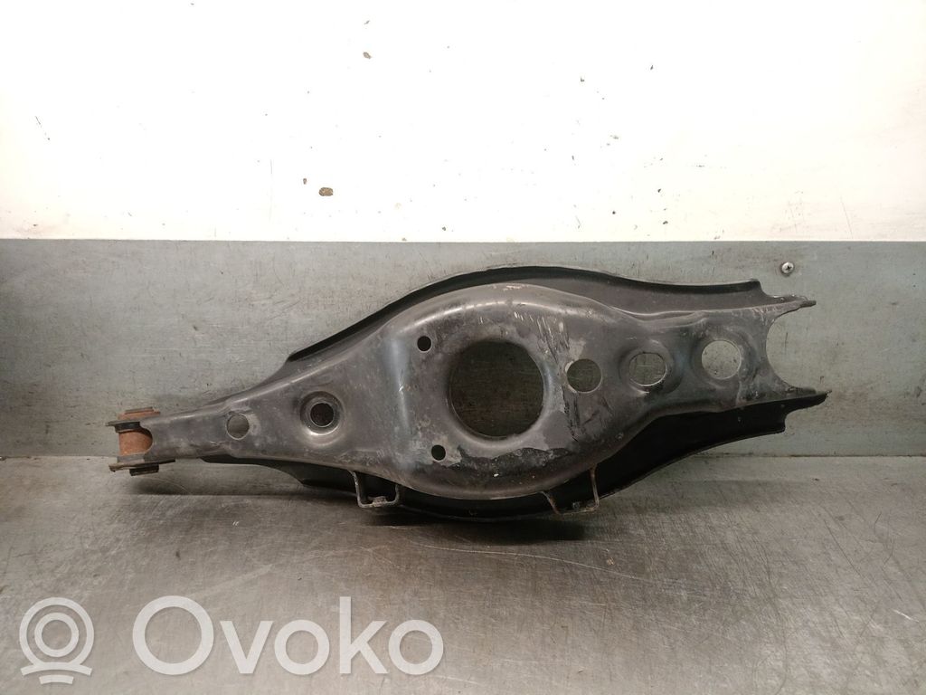 Lexus CT 200H Querlenker hinten 