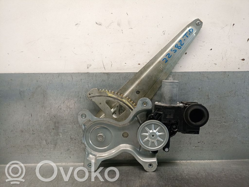 Lexus CT 200H Macara geam ușă spate cu motor