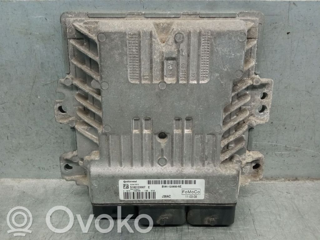 Ford Focus Engine control unit/module 